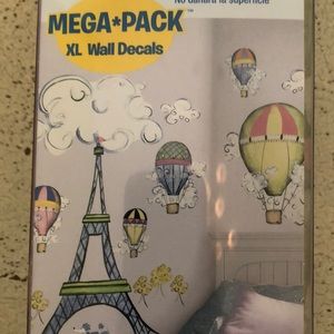 Rosenberry RoomMates Wall Decals Eiffel Tower